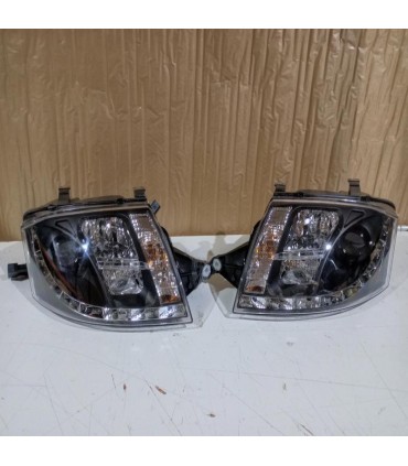 DW FAROS AUDI TT 98-05 LUZ DIURNA REAL LED FONDO NEGRO R145921C1