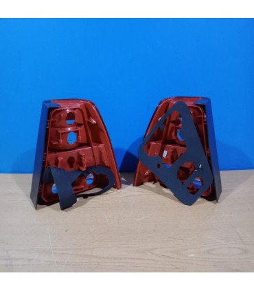 AZ PILOTOS VOLKSWAGEN VW BORA 98-05 ROJO CROMO R148780C1