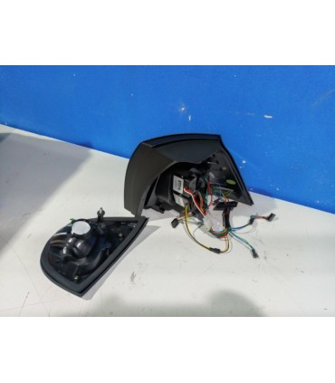 BA PILOTO IZQ VOLKSWAGEN VW GOLF 5 03-08 LIGHTBAR FONDO NEGRO R145311C1