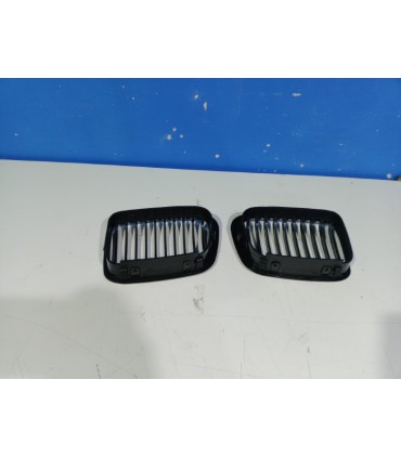 CX PARRILLAS BMW SERIE 3 E46 BERLINA TOURING 01-05 NEGRO BRILLO R100444C2